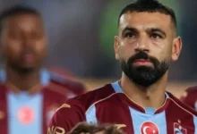 لمسة وابتسامة